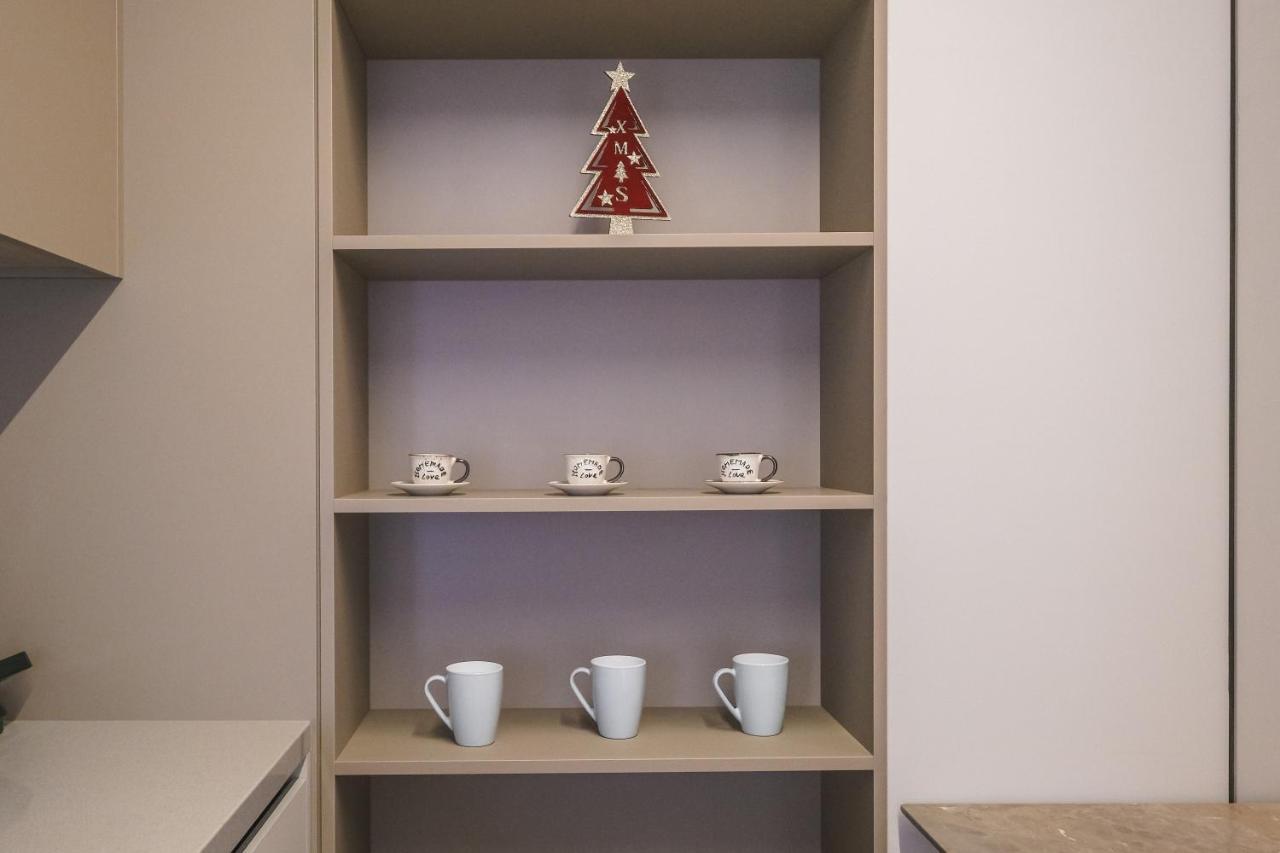 Two Steps Apartments Tirana Bagian luar foto